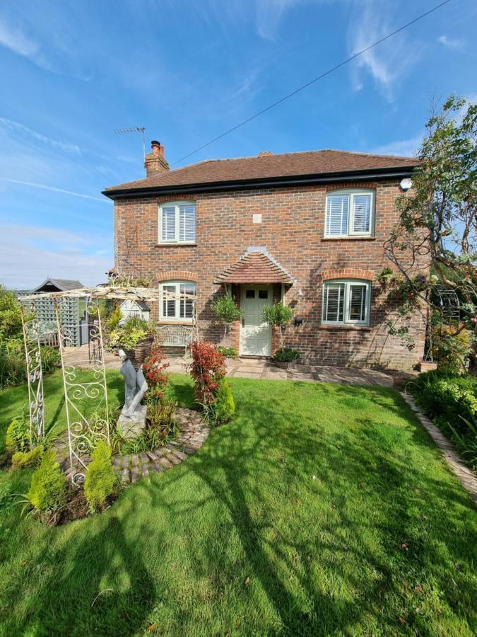 Varr House @ Meadow View Woodmancote Bagian luar foto