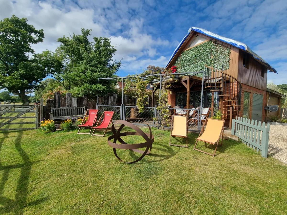 Varr House @ Meadow View Woodmancote Bagian luar foto